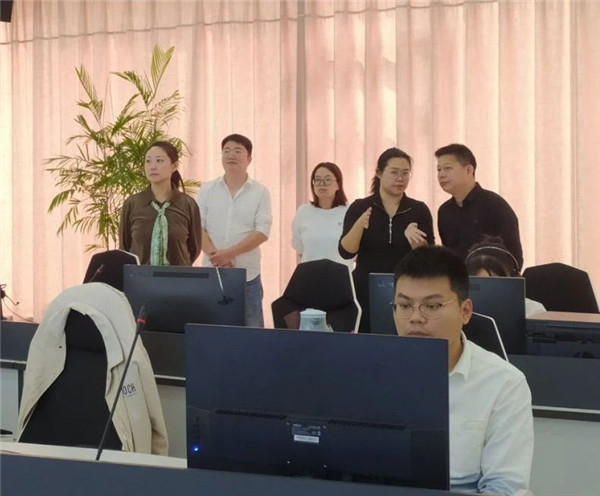 市古鎮(zhèn)投資公司領導一行到市古鎮(zhèn)印象公司調研督導工作