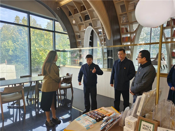 市國資委黨委書記、主任朱平生到市古鎮(zhèn)商旅文公司調(diào)研